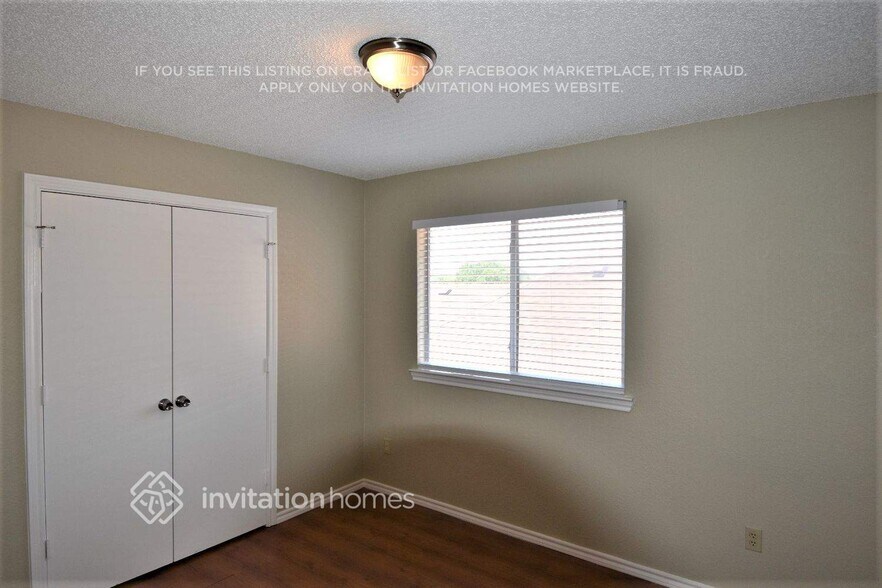 Building Photo - 2018 Falcon Ridge Dr