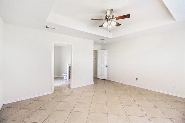 Building Photo - 21350 Beacon Springs Lane