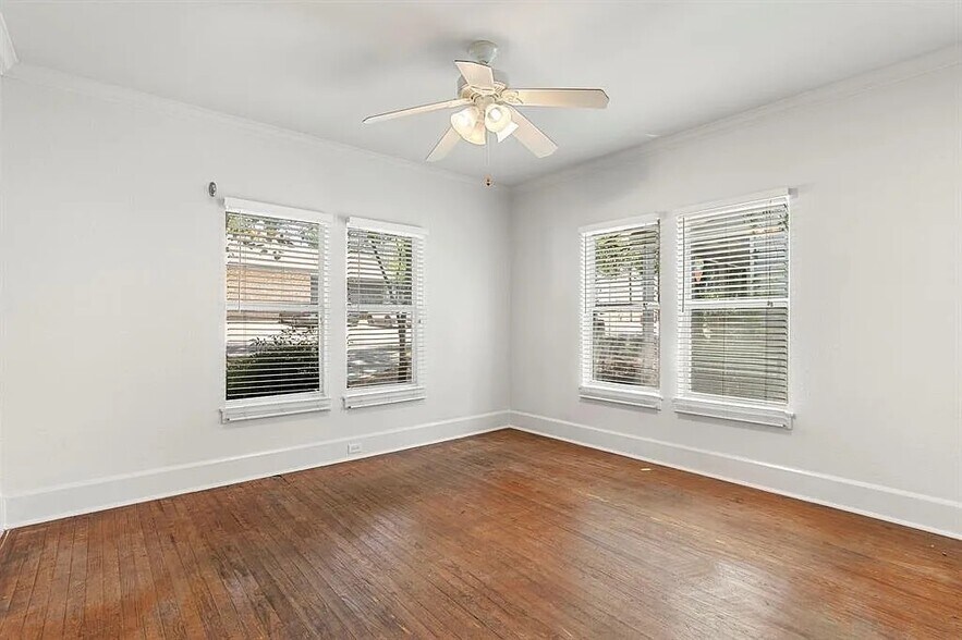 Building Photo - 2802 Salado St
