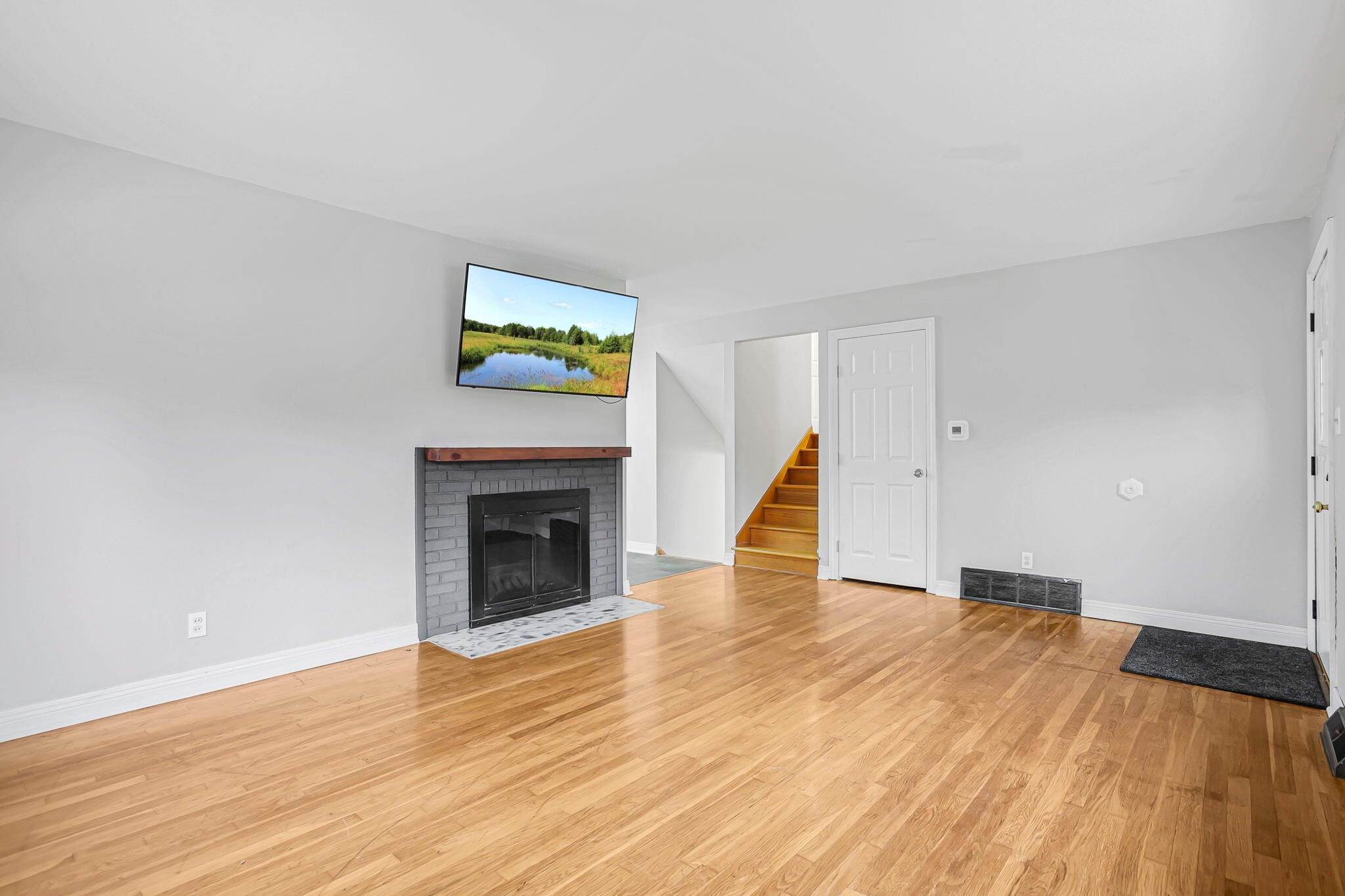 Building Photo - 1062 Oberlin Dr