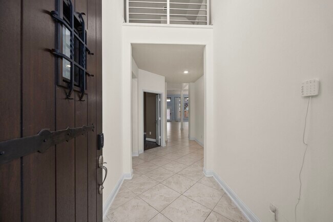 Building Photo - 8222 Lockridge Terrace Ln