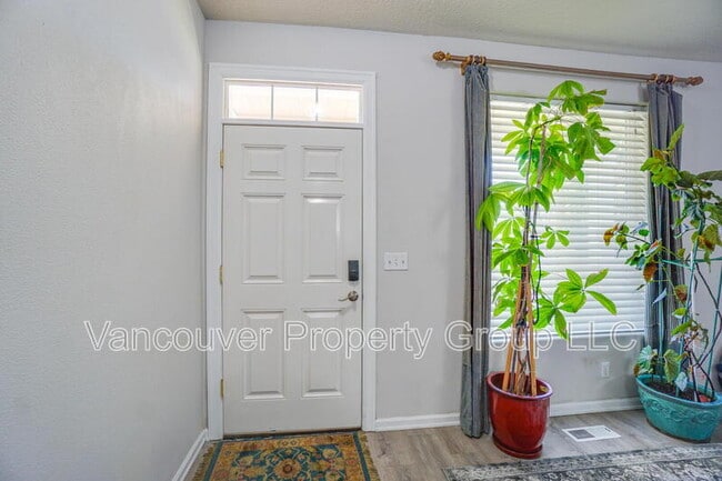 Building Photo - 304 NW 96th St