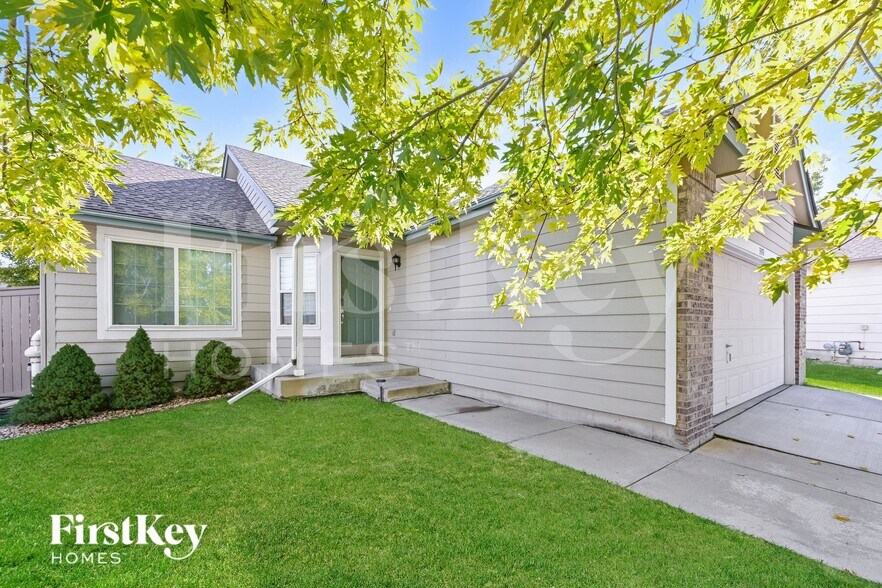 Building Photo - 3373 Holly Hock Ct