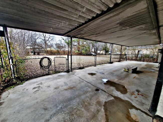 Building Photo - Decatur 3BR House SE