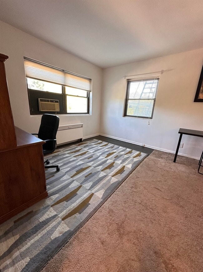 Building Photo - 411 Park Pl