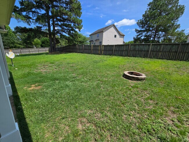 Building Photo - 47 Kentucky Derby Ln