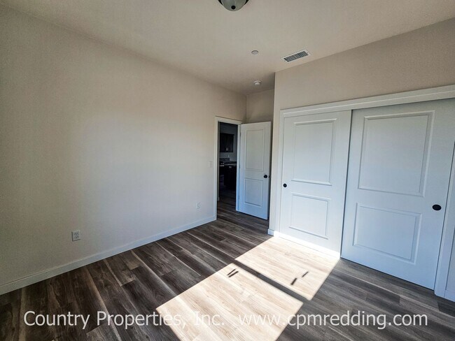 Building Photo - Almost New 3-Bedroom House with Lots of Upgrades Near Keswick Dam!