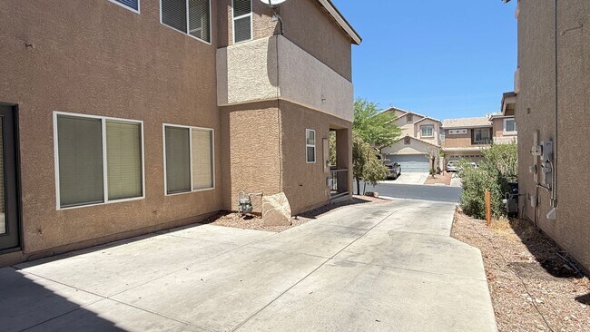 Building Photo - 5141 Moose Falls Dr