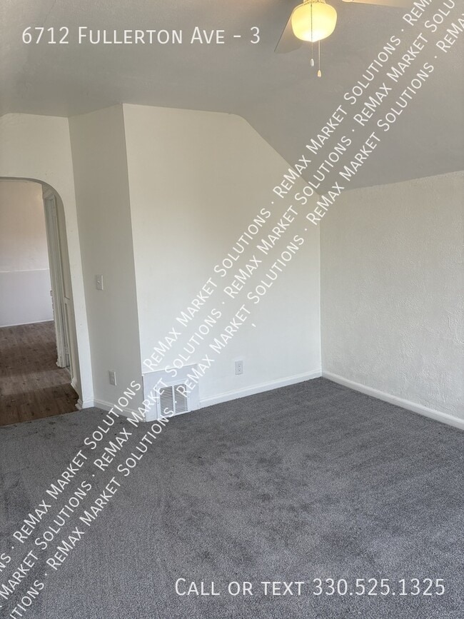 Building Photo - 6712 Fullerton Ave