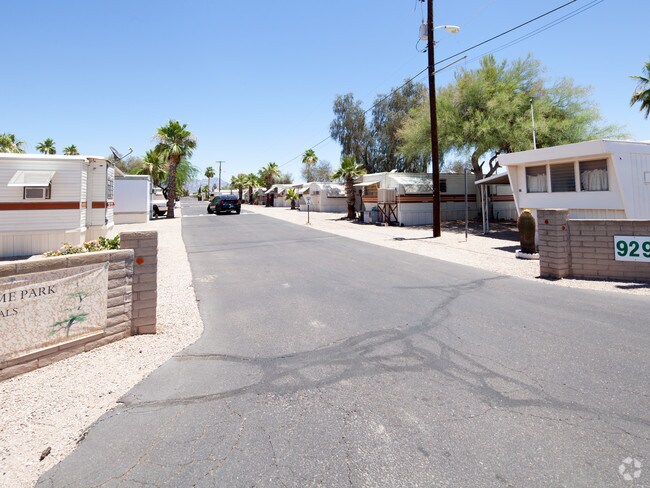 Main Street - Sunset Mesa