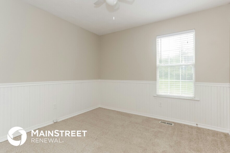 Building Photo - 101 King Alfred Ct