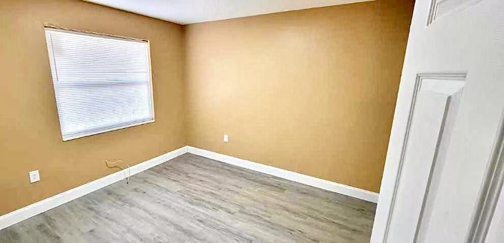 Building Photo - 2408 Linhart Ave