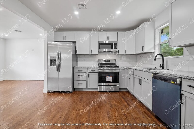 Building Photo - 1804 N Louisville Ave