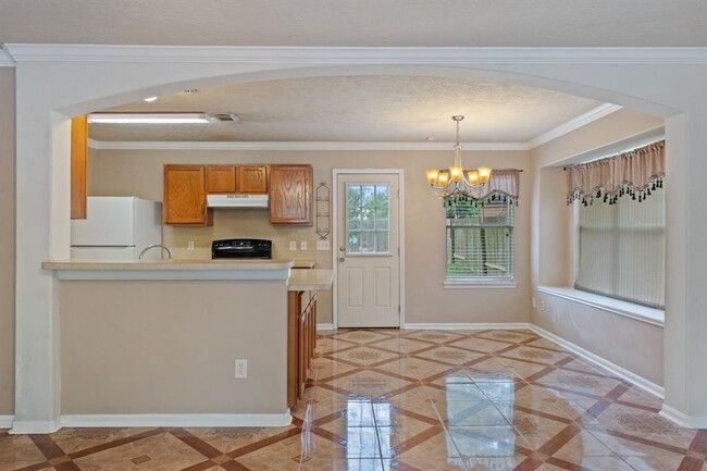 Building Photo - 14072 Broken Arrow Dr