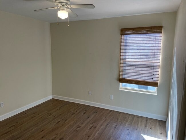 Building Photo - 1901 Faulk Dr