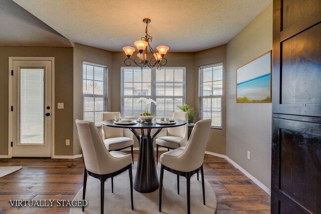 Building Photo - Beautiful 3-bedroom, 2-bath home in Republic with a 2-car garage.