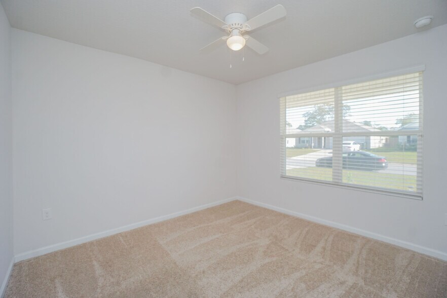 Building Photo - 2379 Kirkwood Dr