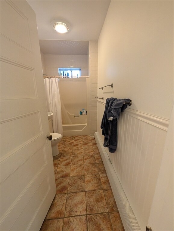 Building Photo - 256 Aspinwall Ave