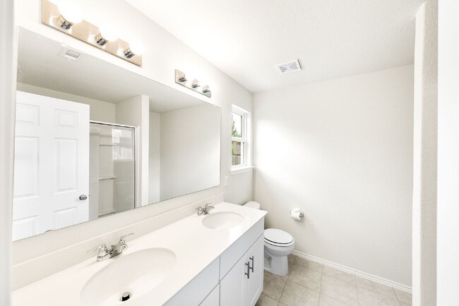 Building Photo - Welcome Home! Sterling Ridge