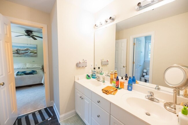 Building Photo - Spacious & Striking 3-story brick Executive 4 bedroom 4.5 bathroom home in Oak Ridge NC + Lawn ca...