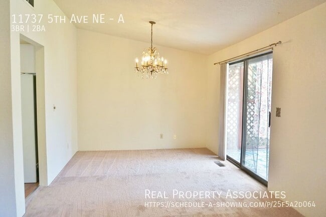 Building Photo - 11737 5th Ave NE