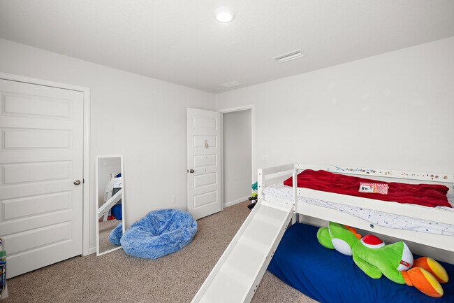 Building Photo - 1105 Valor Walk