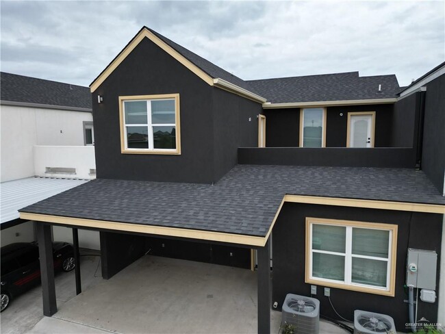 Building Photo - 36 N Crown Point