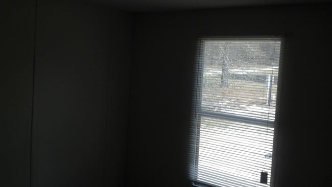 Building Photo - 134 Jordyn Ln