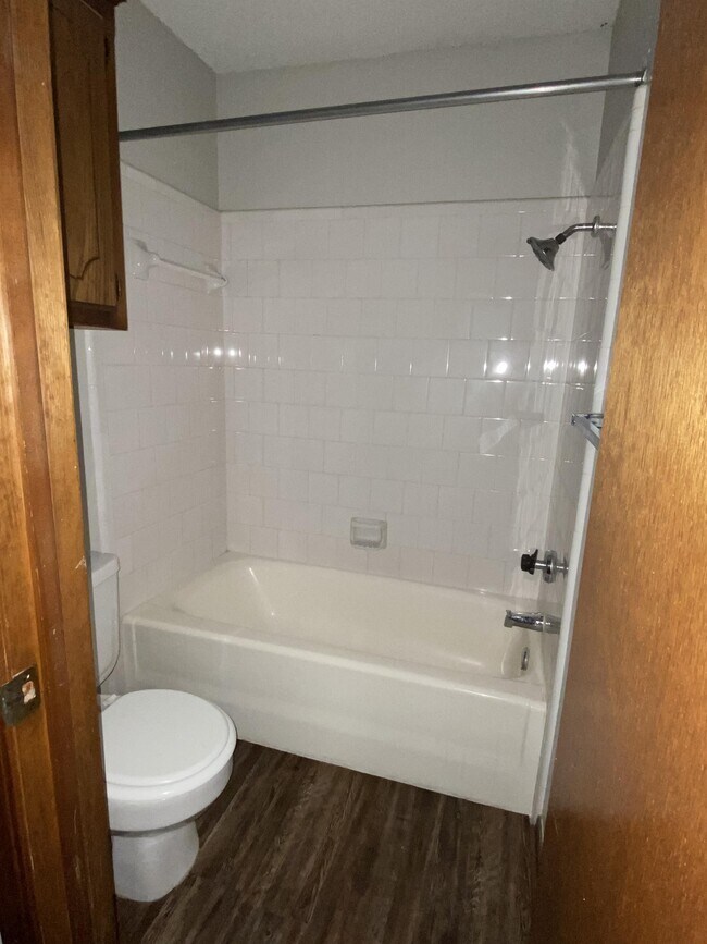 Building Photo - 541 NW 170th St