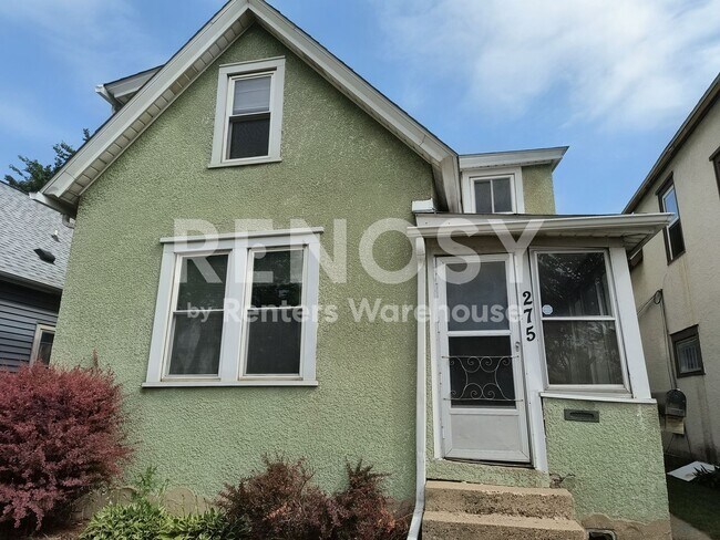 Building Photo - 1BD/1BA Duplex in Saint Paul Available Now