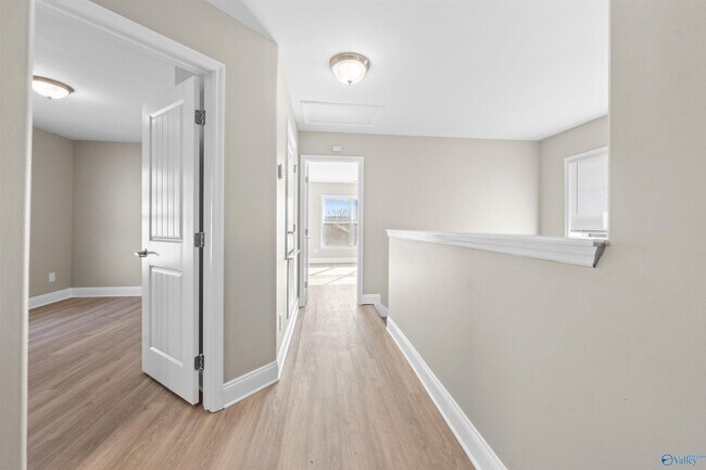 Building Photo - 161 Fields Pond Dr