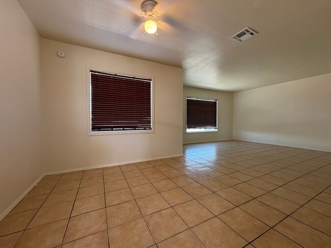 Building Photo - 6412 Navajo Ave