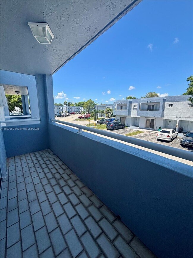 Building Photo - 6246 SW 131st Pl