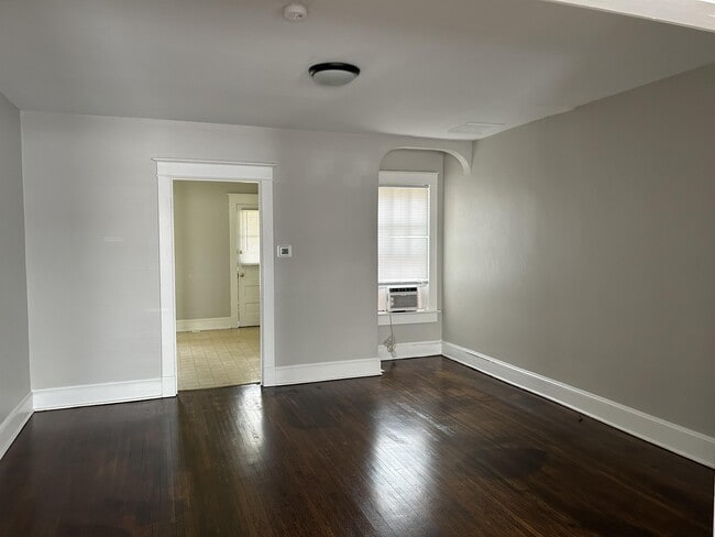 Building Photo - 652 Virginia Ave