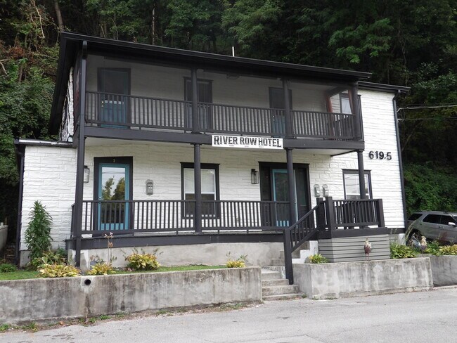 Building Photo - 619.5 Taylor Ave