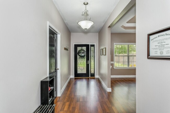 Building Photo - Four Bedroom with Outdoor Kitchen in Shalimar