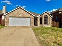 Building Photo - 1321 Marchant Pl