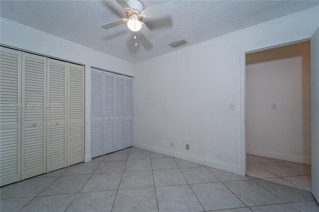 Building Photo - 2342 NW 36th Ave