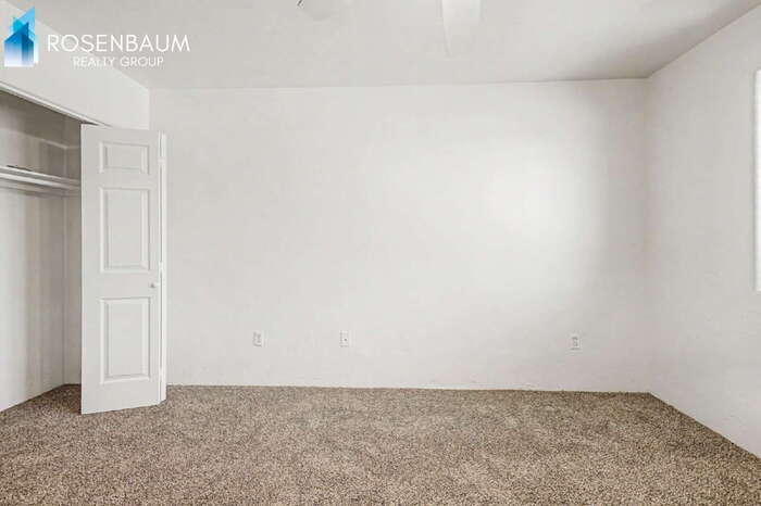 Building Photo - 5636 E 26th St