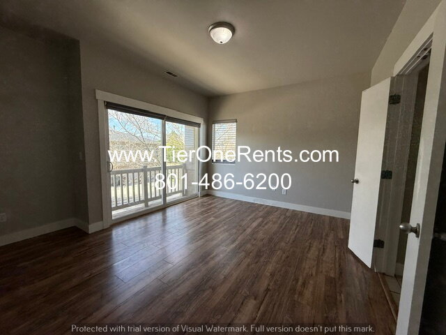 Building Photo - NO DEPOSIT option for qualified renters