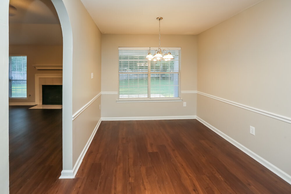 Building Photo - 6205 Morgan Manor Cove