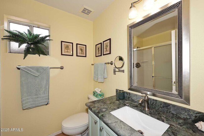 Building Photo - 359 W Brisa Dr
