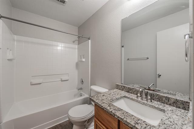 Building Photo - 5446 Prairie Ln