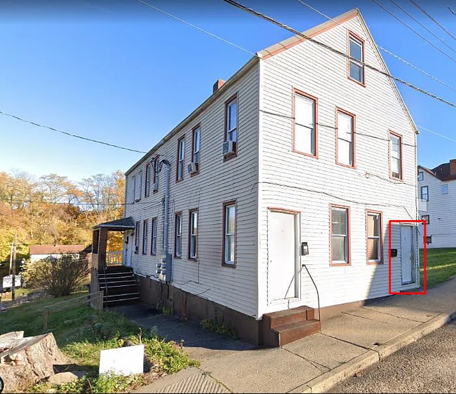 Building Photo - 1101 Evans Ave