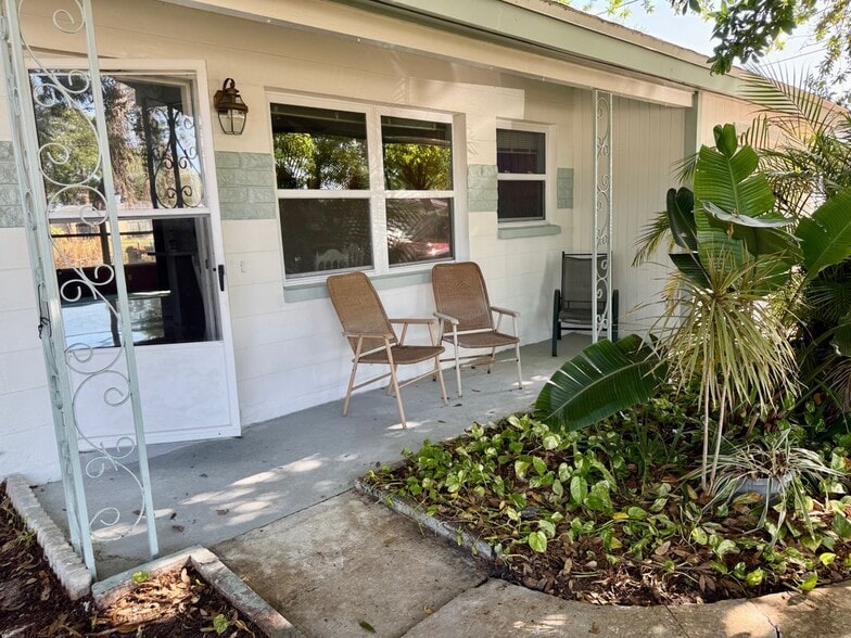 Building Photo - 10189 106th Terrace