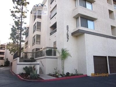 Building Photo - 6757 Friars Rd