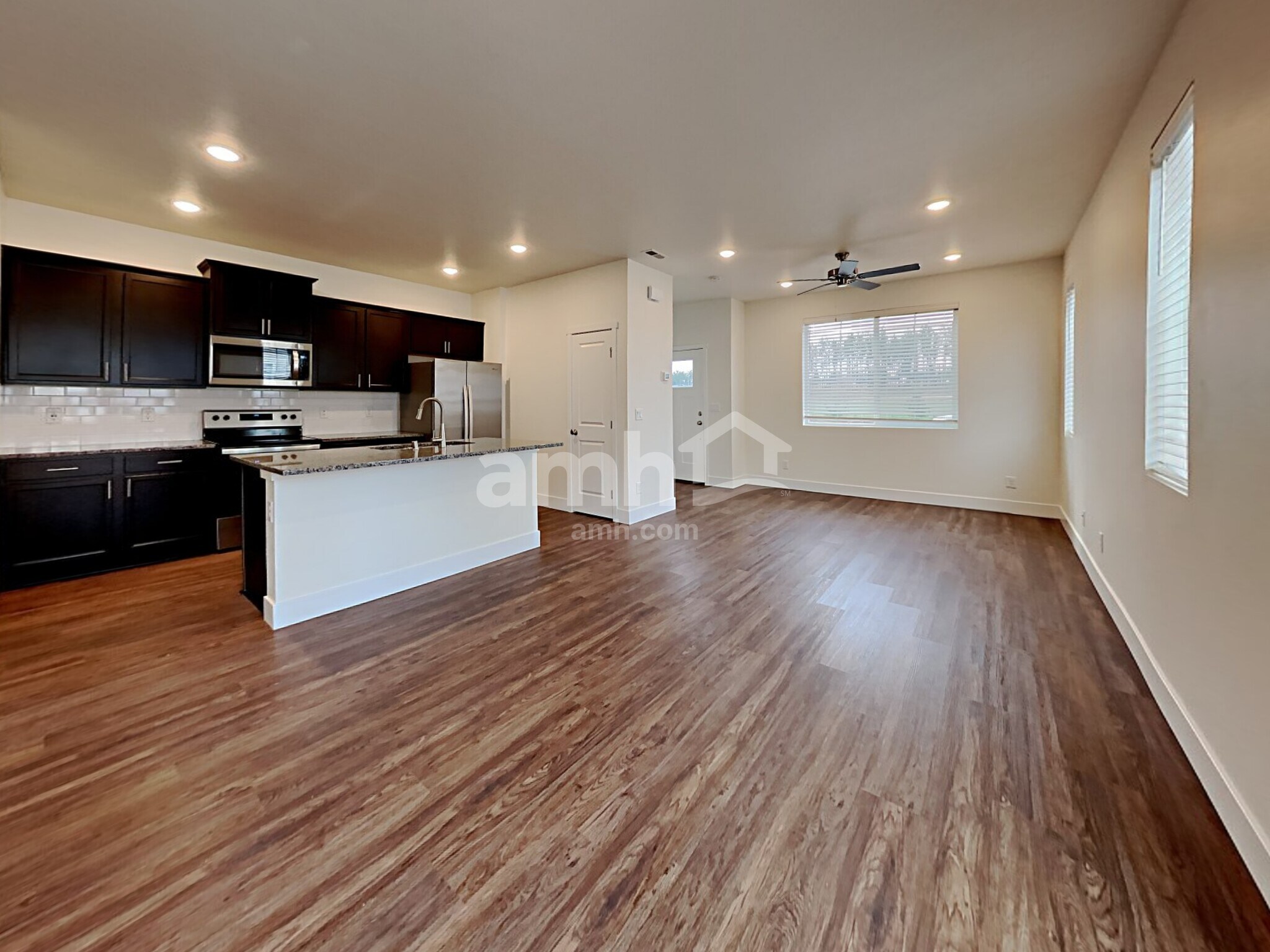 Building Photo - 33084 Ten Trails Pkwy