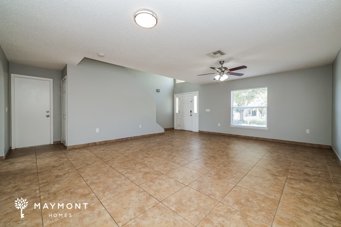 Building Photo - 12627 Lake Vista Dr