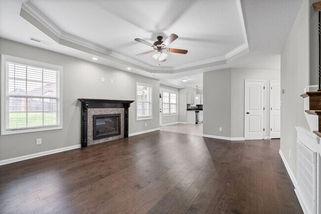 Building Photo - 739 Gaine Lynn Dr