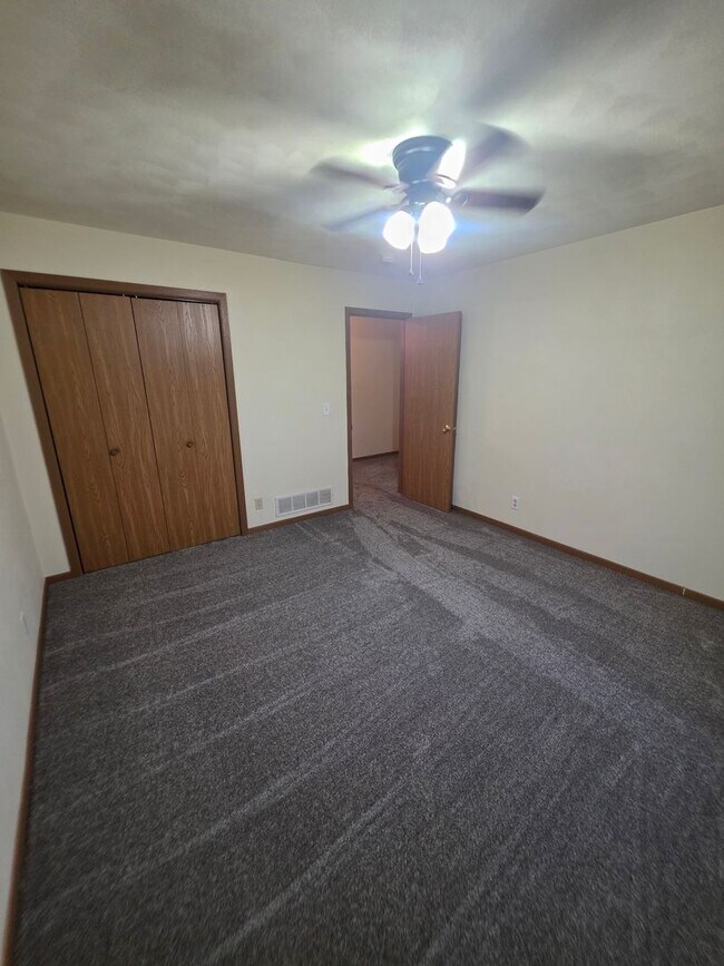 Building Photo - 515 Bienterra Trail